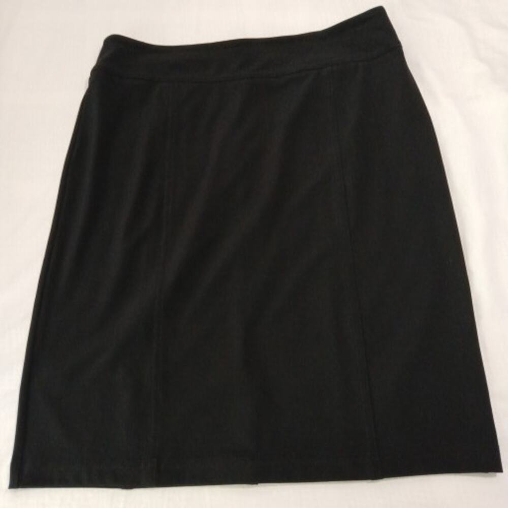 Chico's 0.5 (Us S/6) Black Mini Skirt Easy Care High-Quality Back Kick Pleat